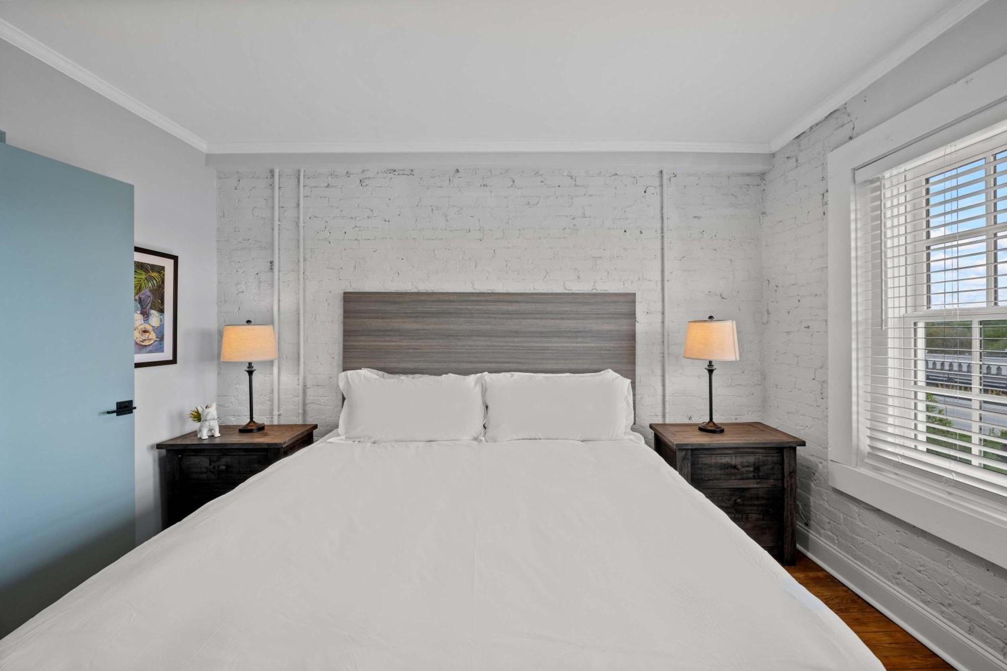 Discover Conway Trendy Downtown Loft المظهر الخارجي الصورة